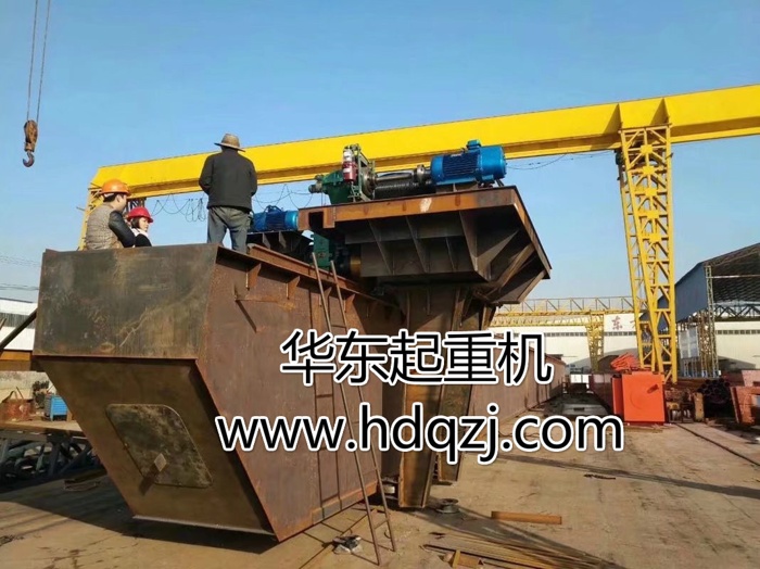 MDG型32T-50M偏掛龍門(mén)吊制作現(xiàn)場(chǎng)