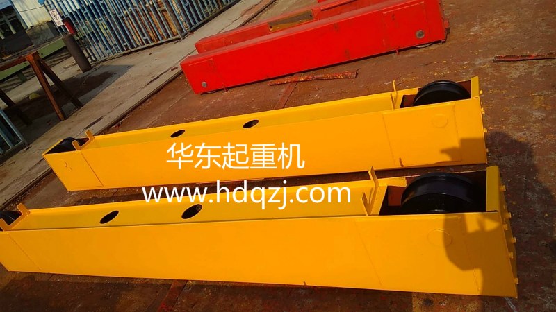 LDA型10T-22.5M電動單梁起重機生產到發(fā)貨